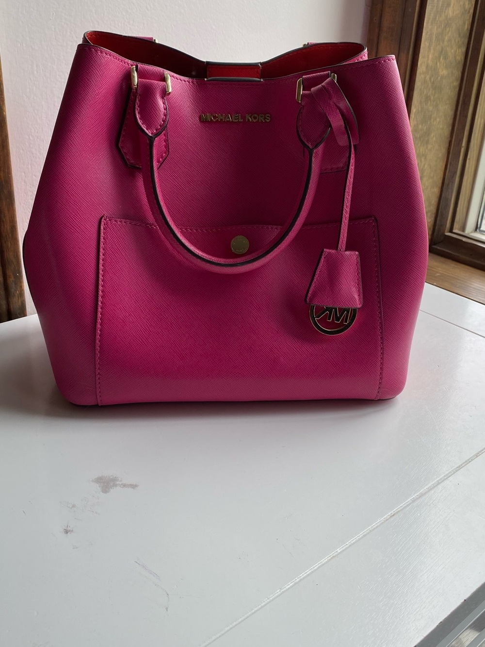 Michael Kors Fuchsia Saffiano Leather Bag - Picture 2 of 13
